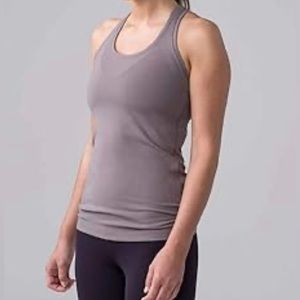 Lululemon top